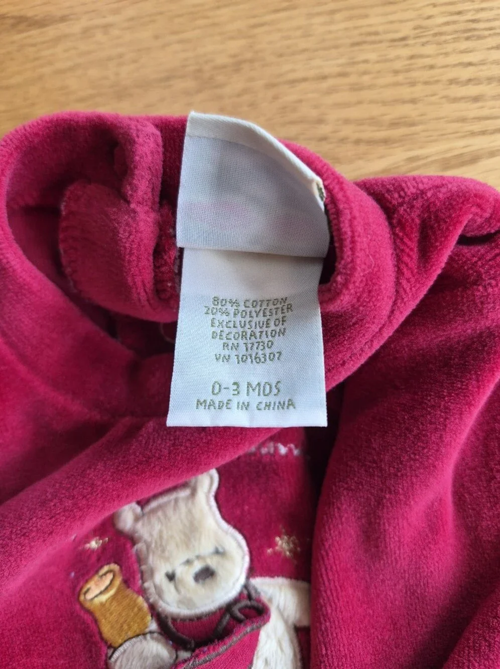 Vintage Classic Pooh Disney Baby First Christmas Velour Set 3pc Romper Bib Y2K